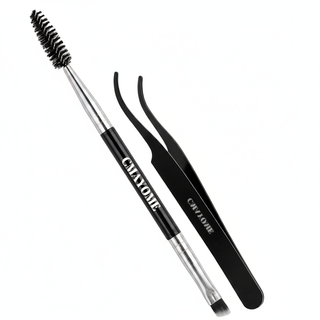 Dramatic lashes a segmenti close up
